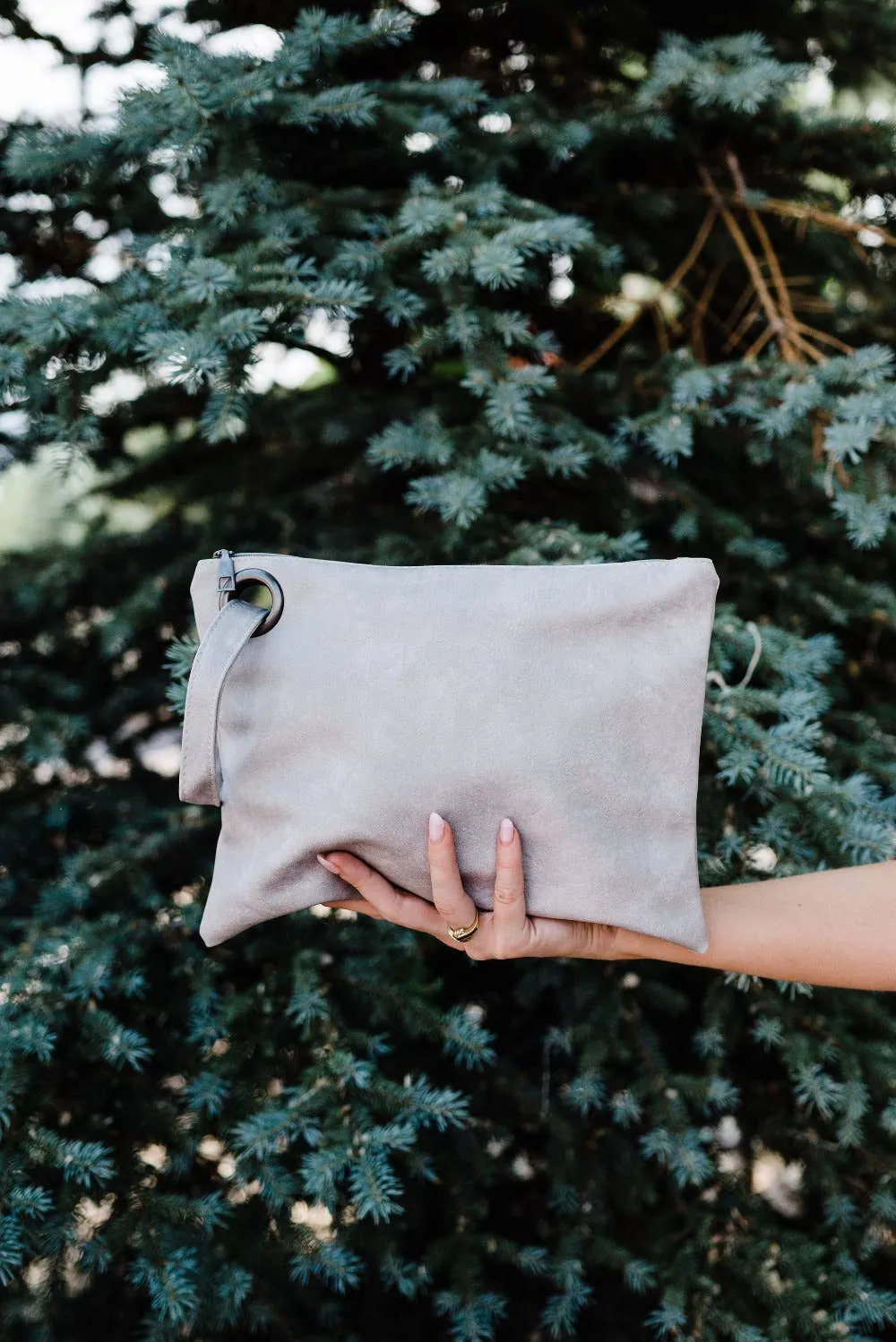 Alexa Oversized Clutch: Rust