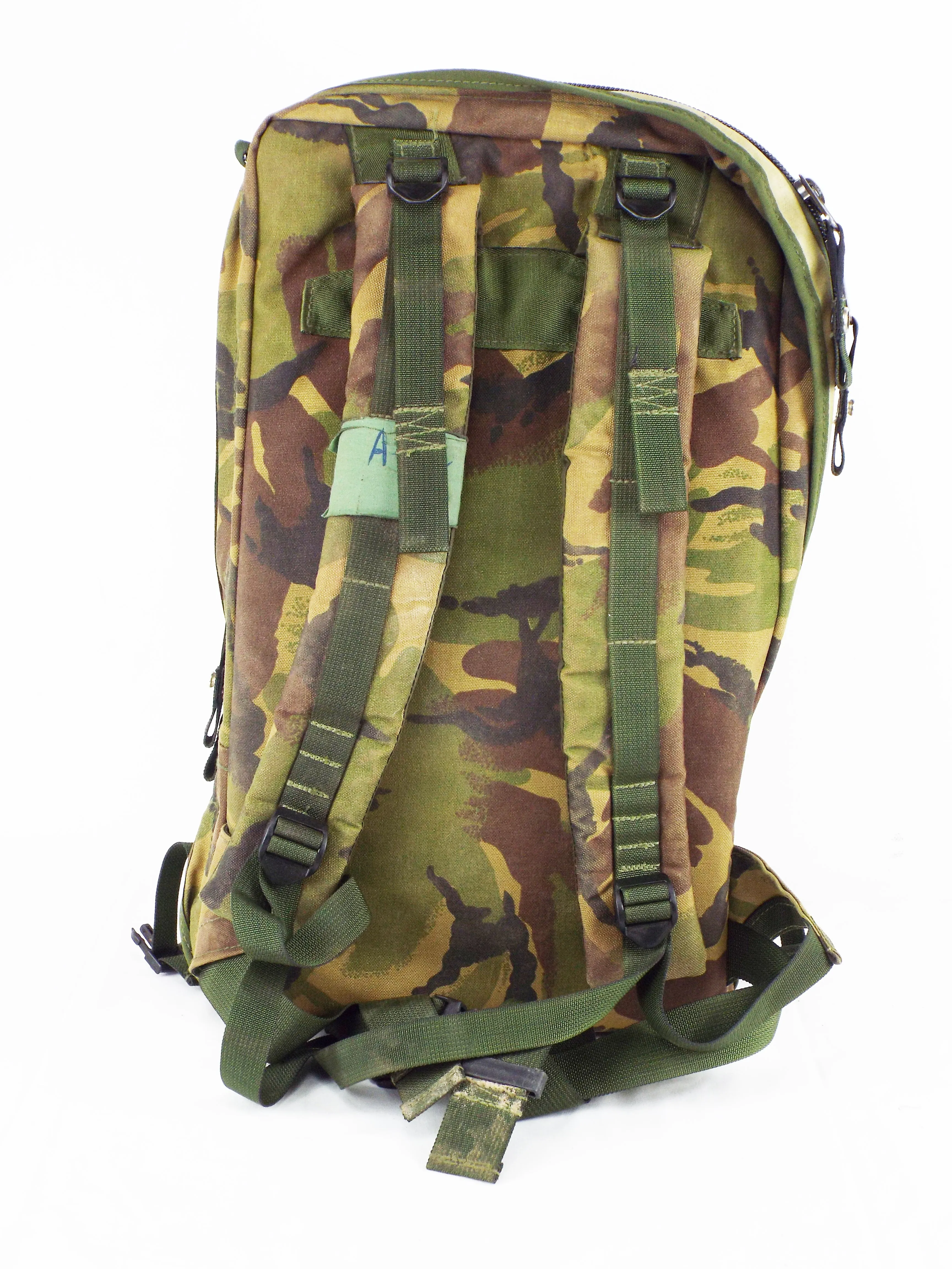 British Army - Woodland DPM - radio back pack - IRR Cougar