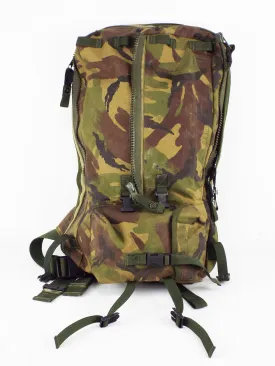 British Army - Woodland DPM - radio back pack - IRR Cougar