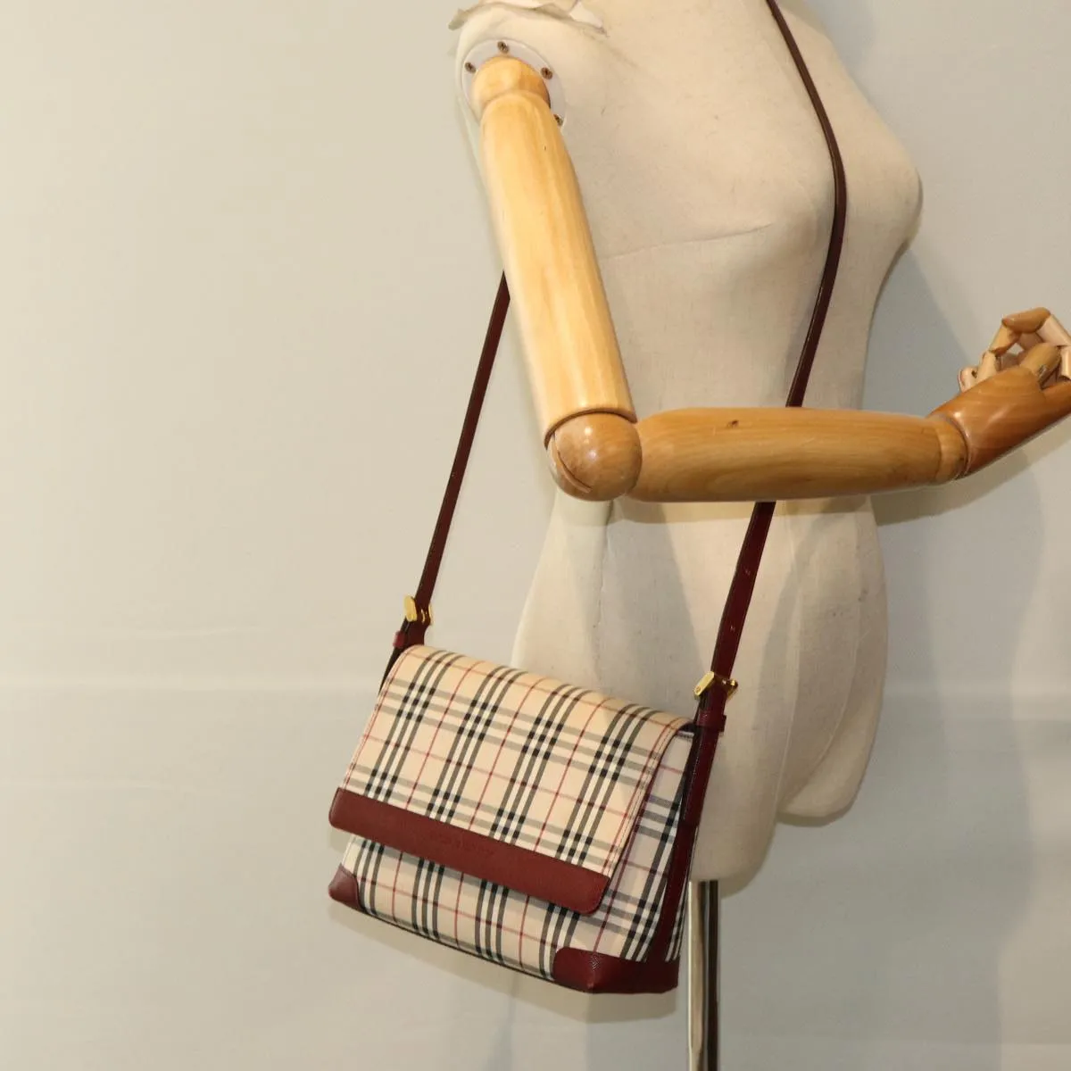 BURBERRY Nova Check Shoulder Bag Canvas Beige  yk13163