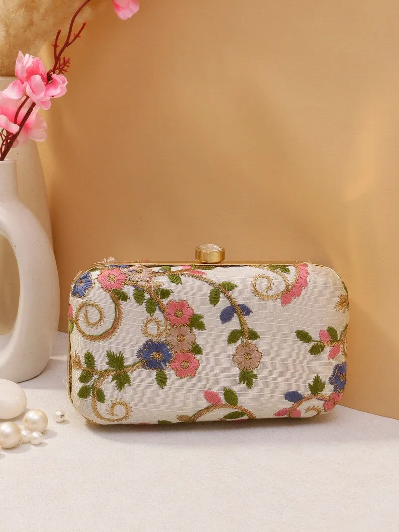 Elegant Cream Embroidered  Victorian Evening Clutch Bag