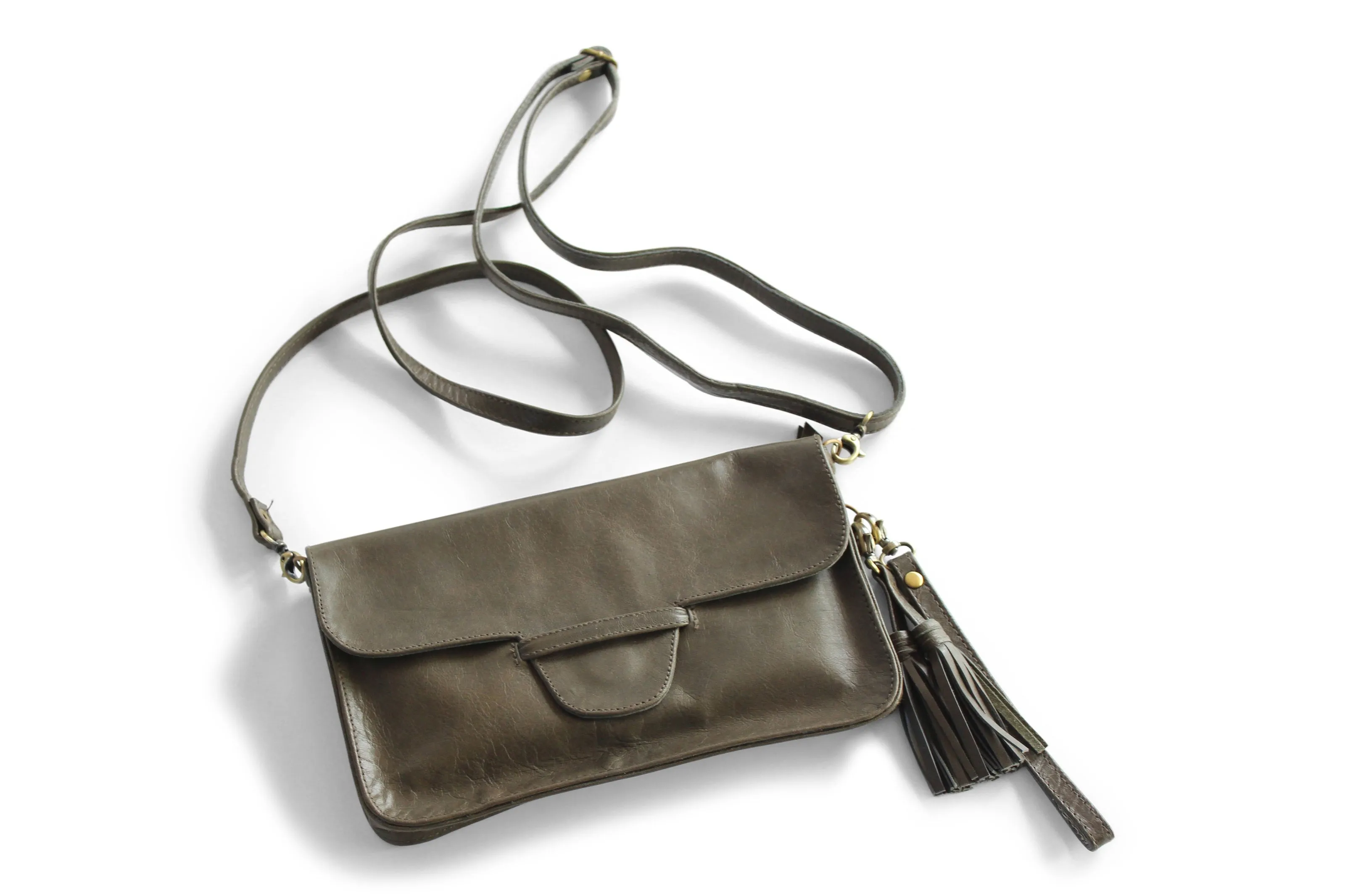 JANE LEATHER CLUTCH IN OLIVE GREY